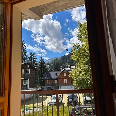 Apartment Giovi *